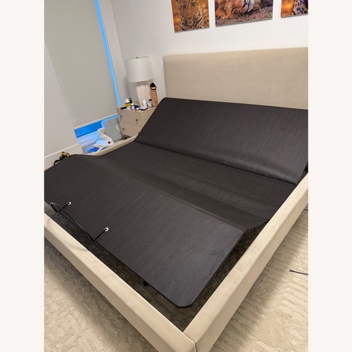 Used Saatva Adjustable Base King for sale on AptDeco