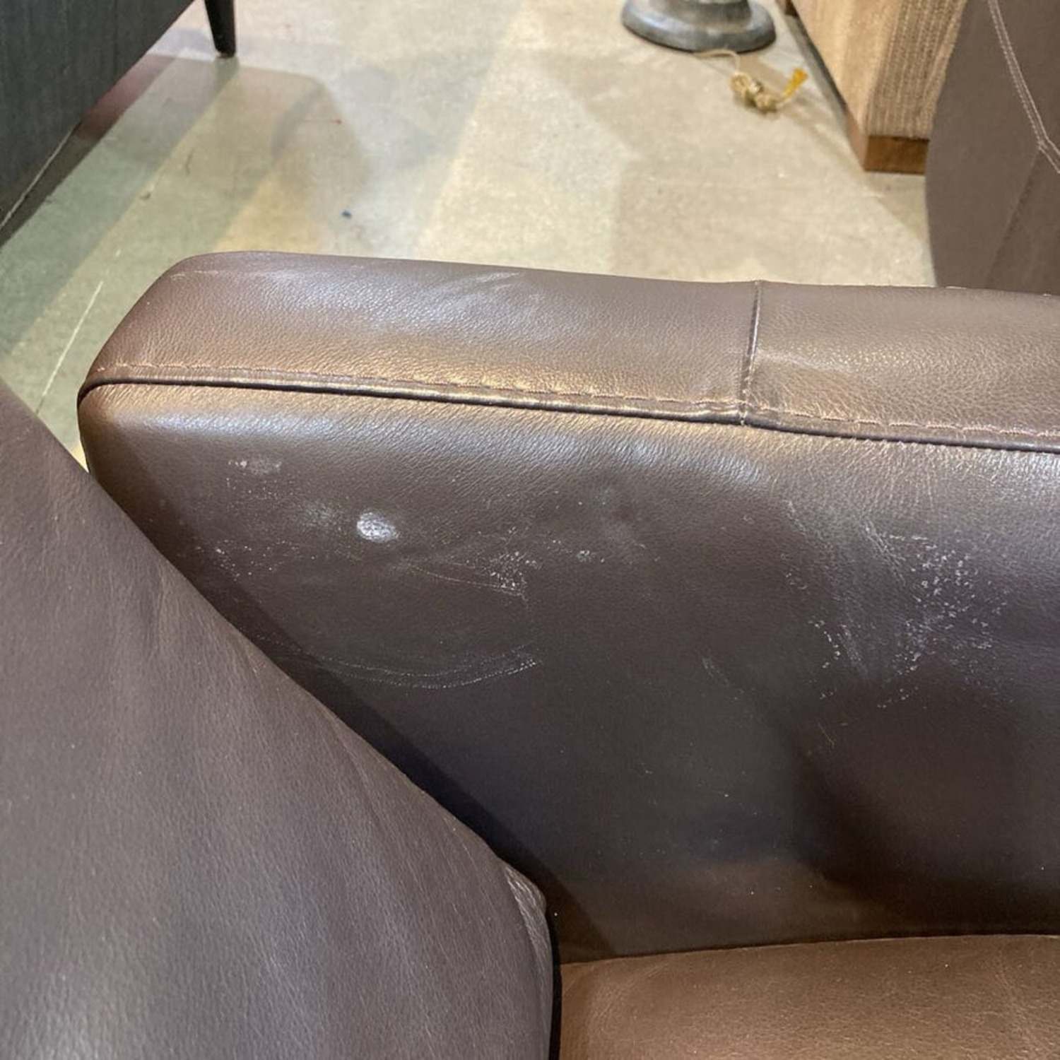 Leather Recliner Mocha - image-9