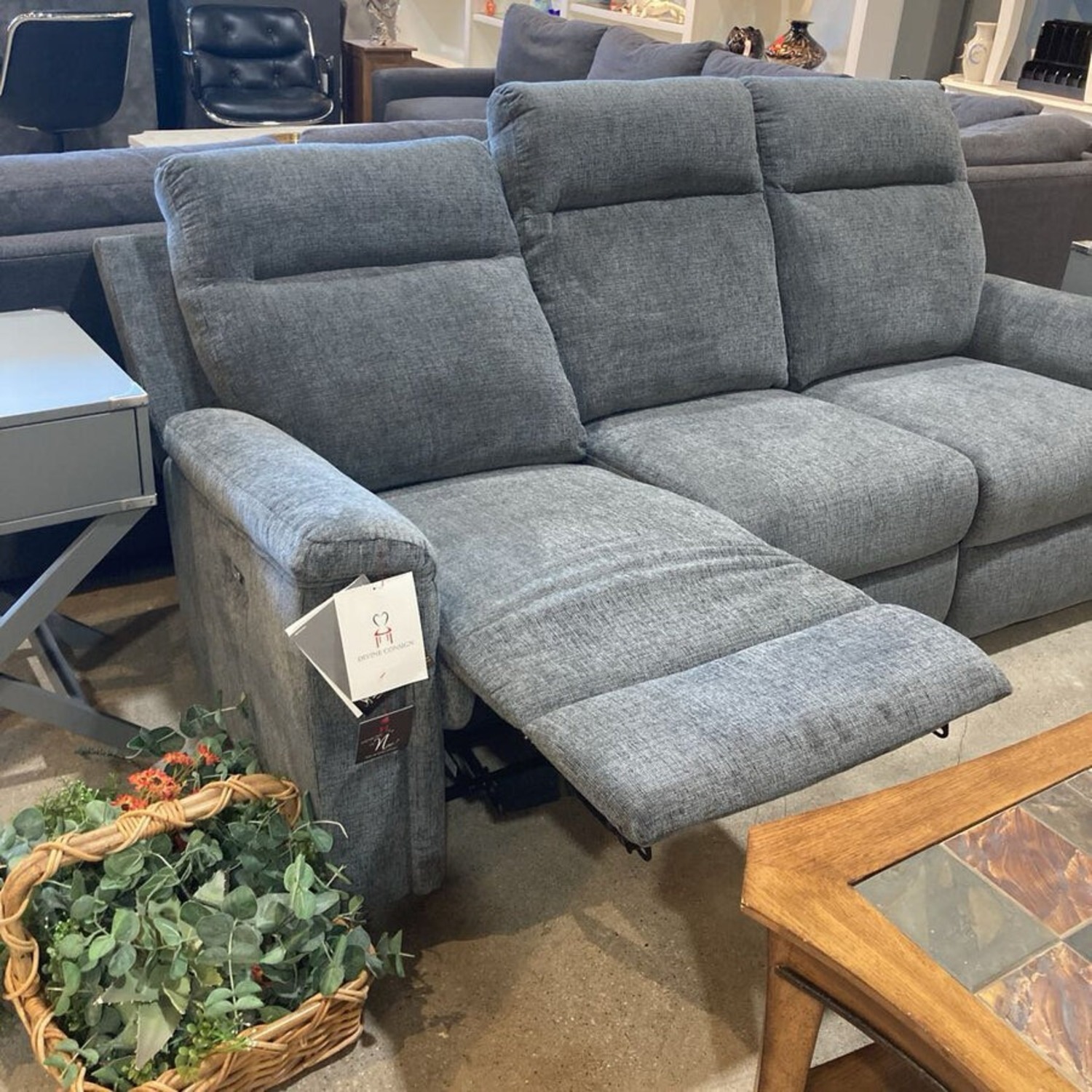 Barnsana Power Reclining Sofa Gravel - image-6