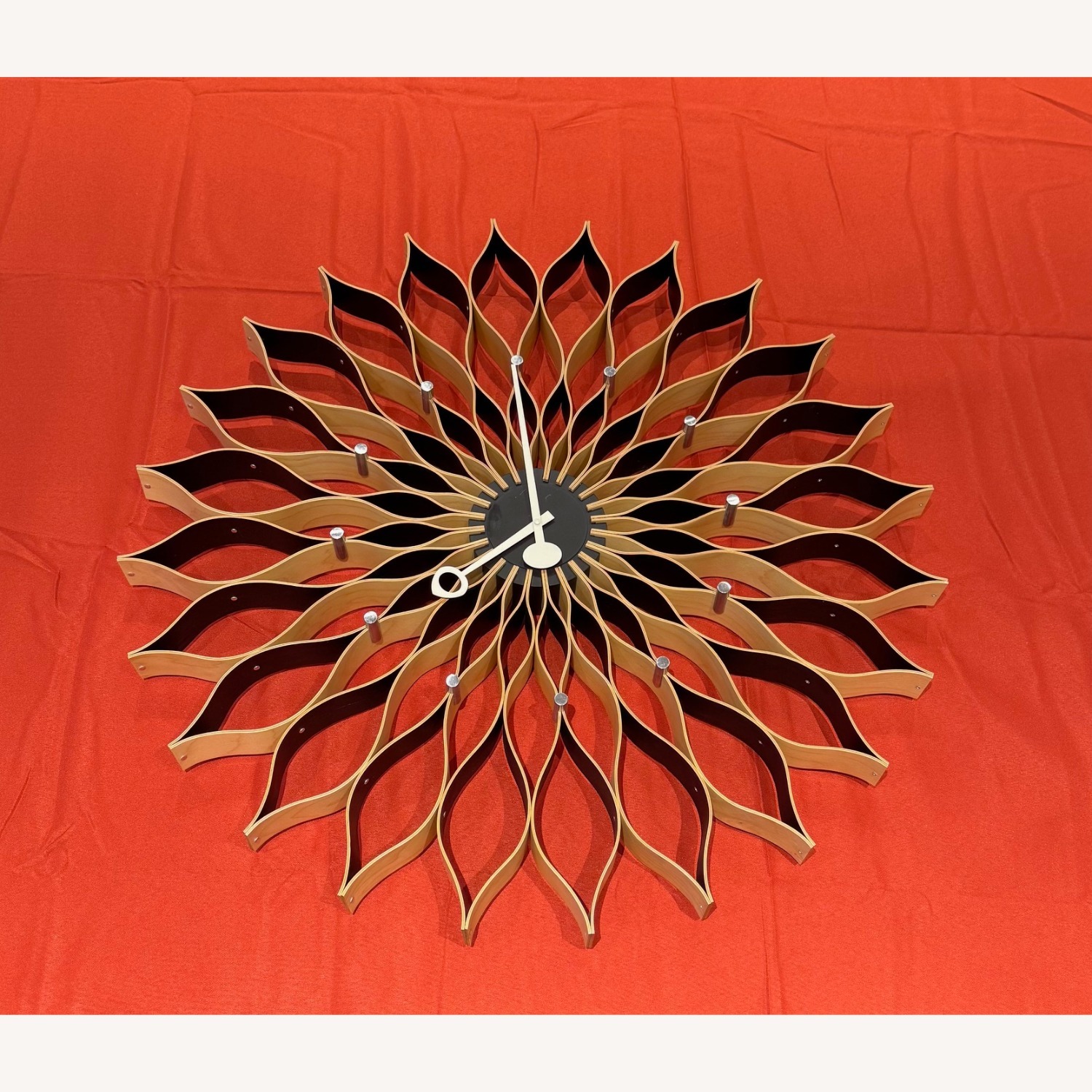 Nelson Sunflower Clock - image-2