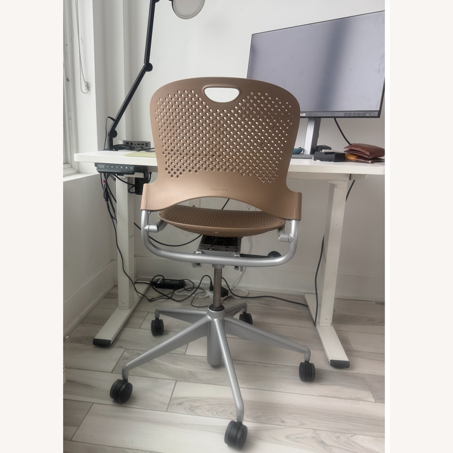 Herman Miller Caper Multipurpose Chair - image-3
