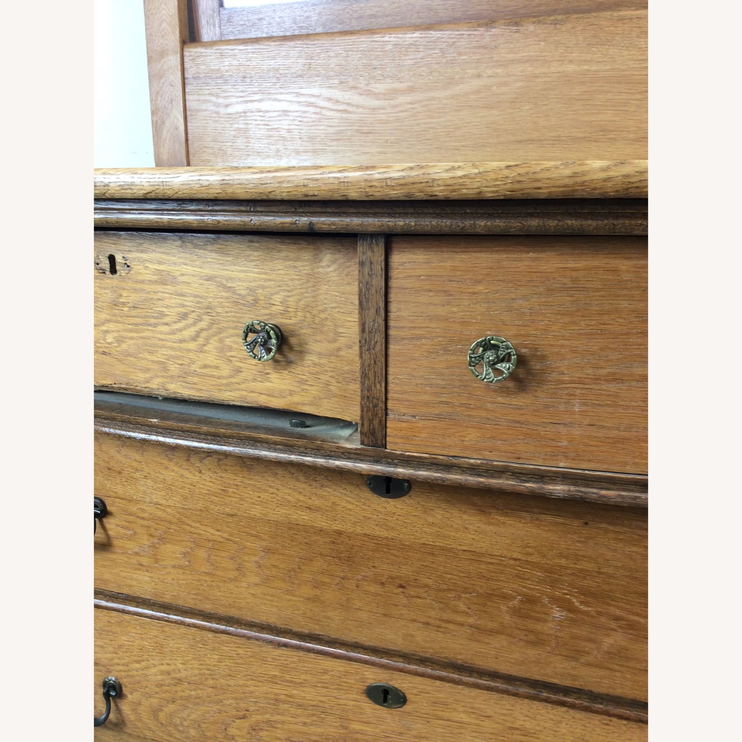 Antique 5 Drawer Dresser with Large Mirror - image-18