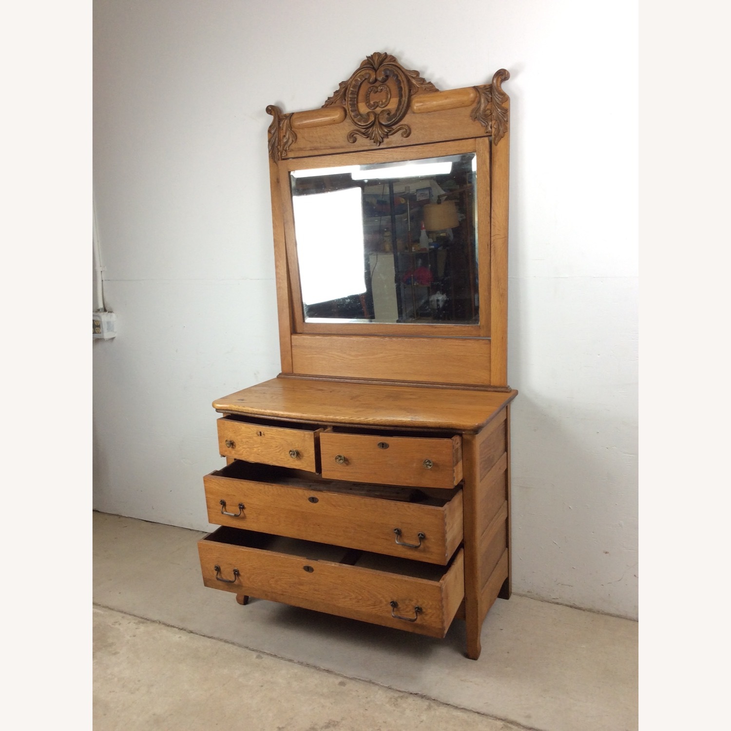 Antique 5 Drawer Dresser with Large Mirror - image-27