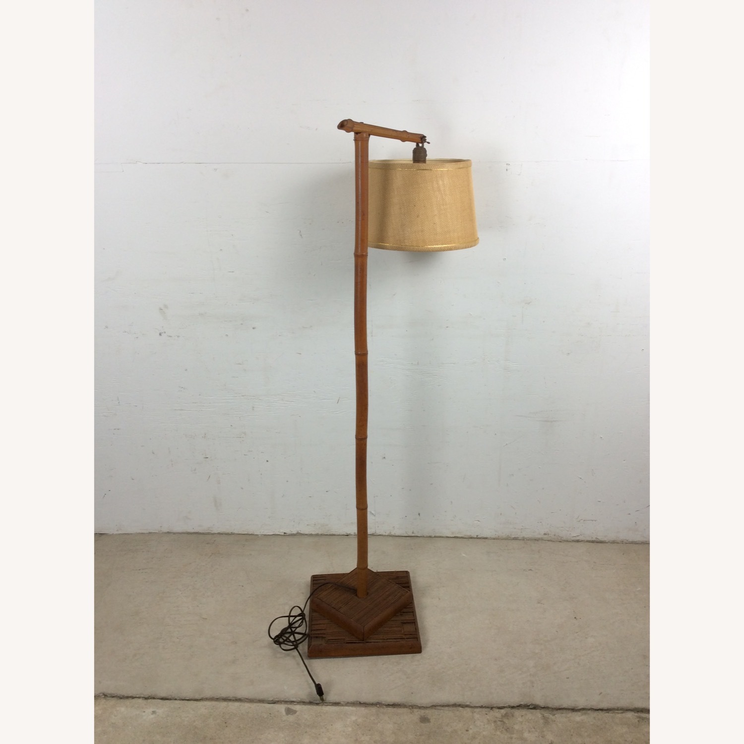 Vintage Rattan Floor Lamp with Shade - image-28
