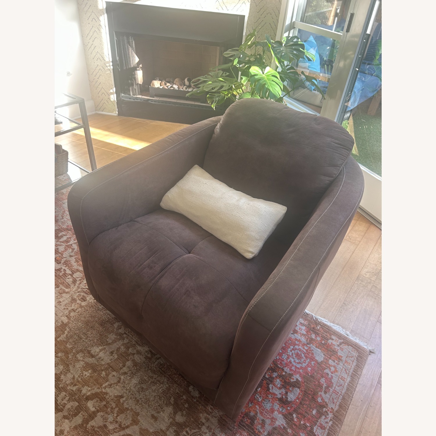 Emerald Home Blakely Steel Gray Swivel Chair - image-2