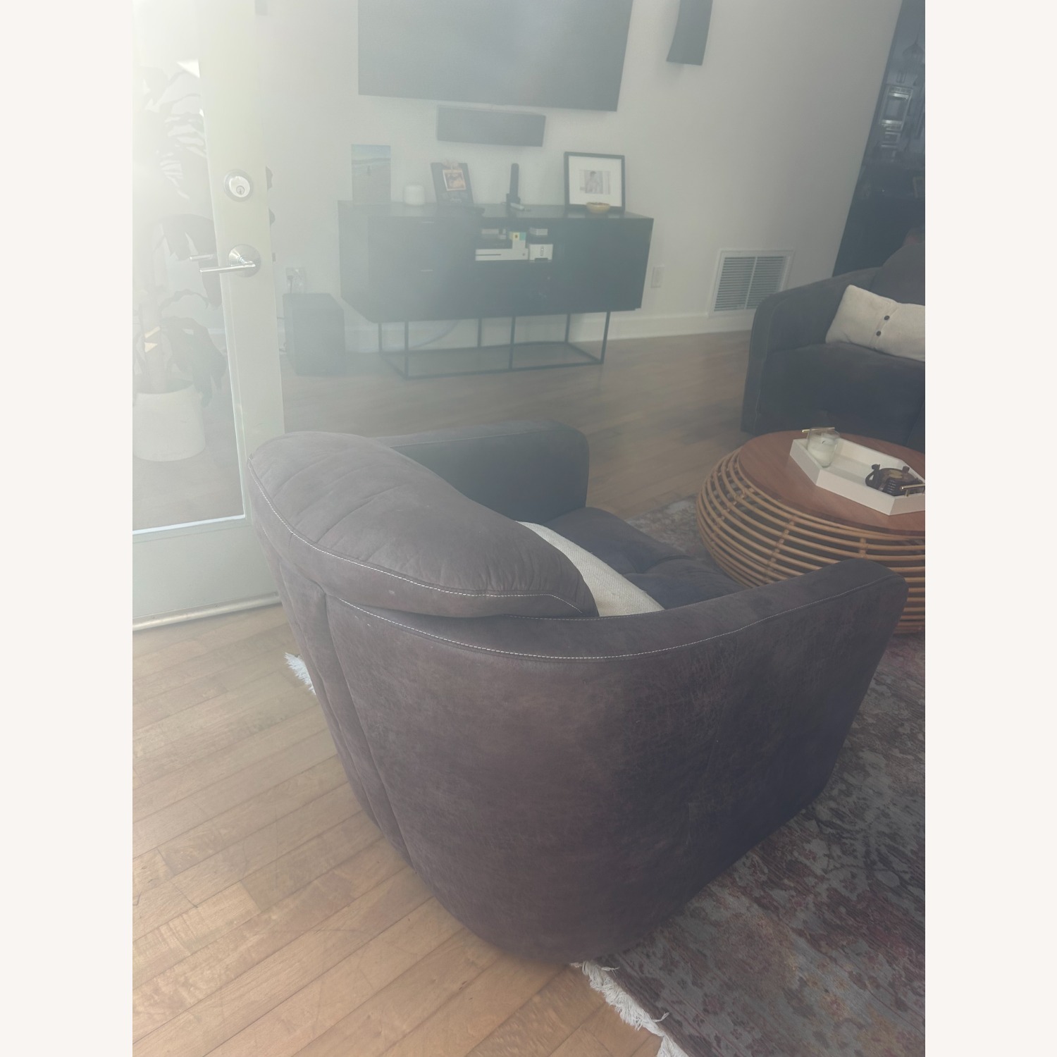 Emerald Home Blakely Steel Gray Swivel Chair - image-3