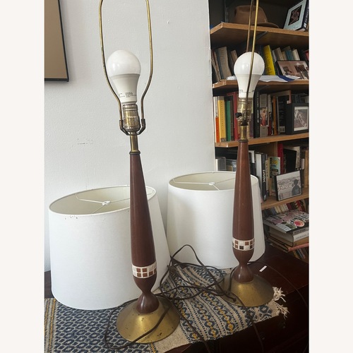 Used Mid Century Modern Lamps for sale on AptDeco
