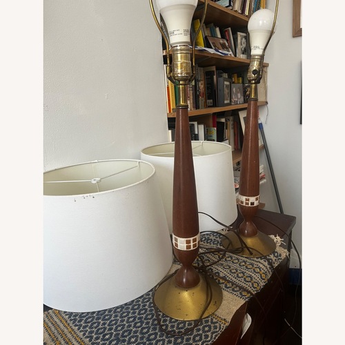 Used Mid Century Modern Lamps for sale on AptDeco