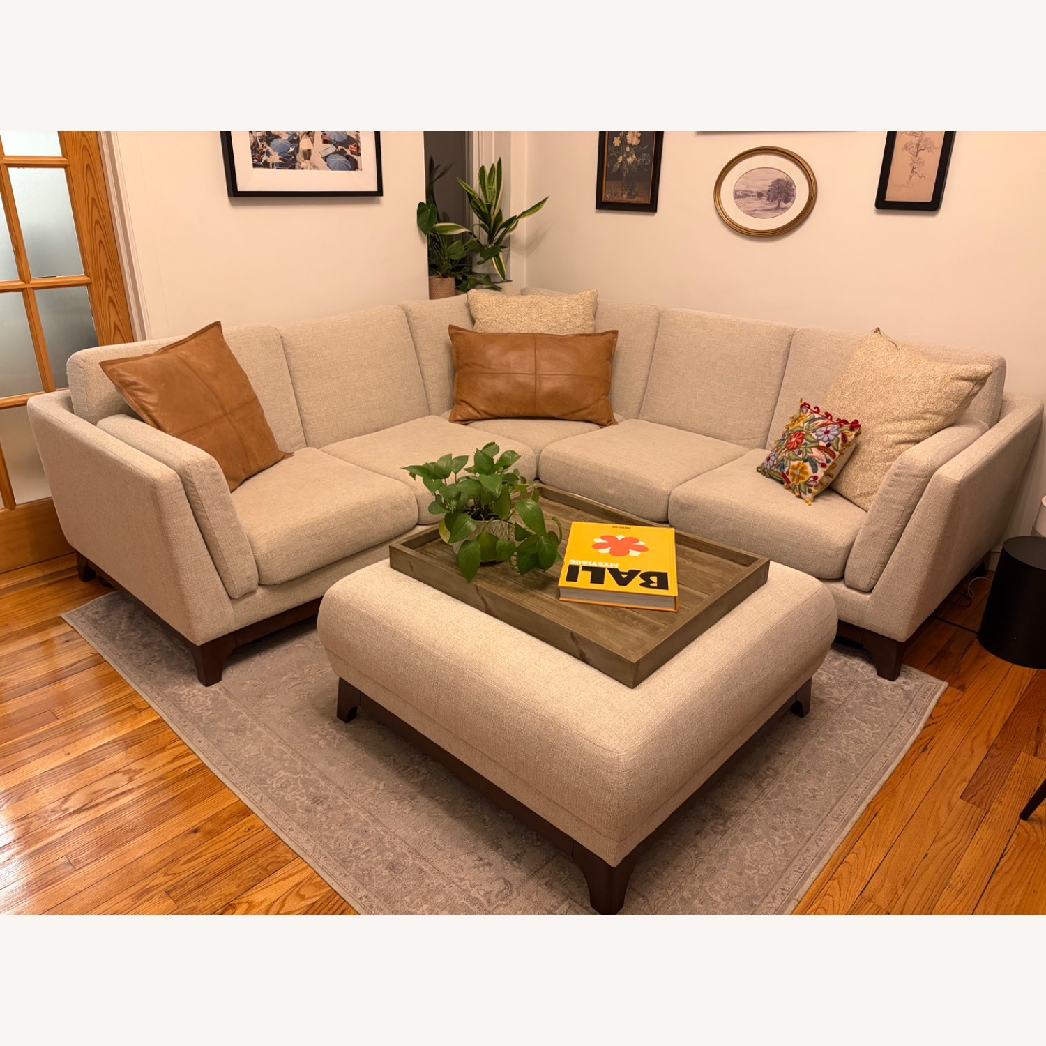 Article Ceni Sectional with Ottoman - image-1