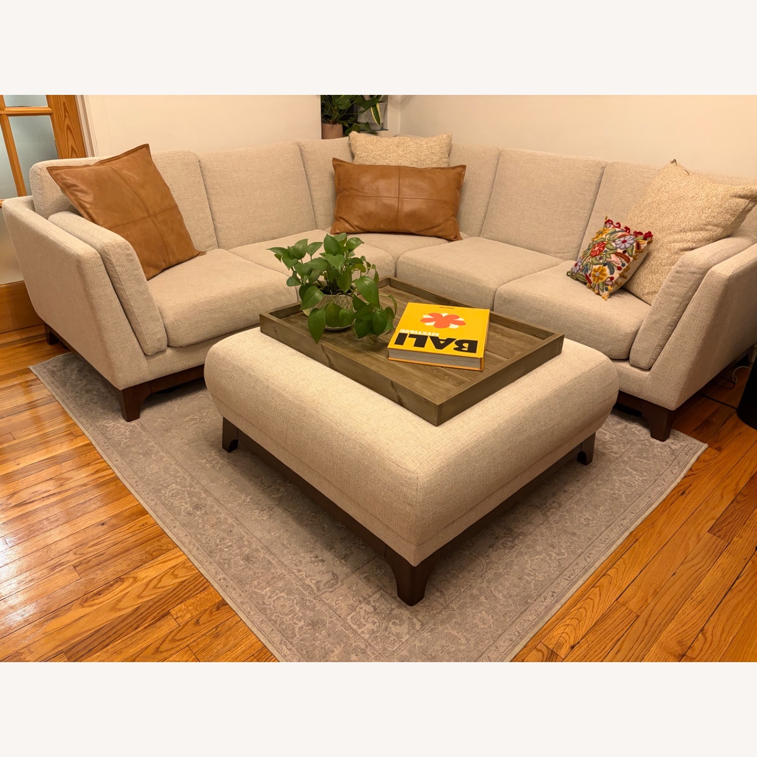 Article Ceni Sectional with Ottoman - image-3