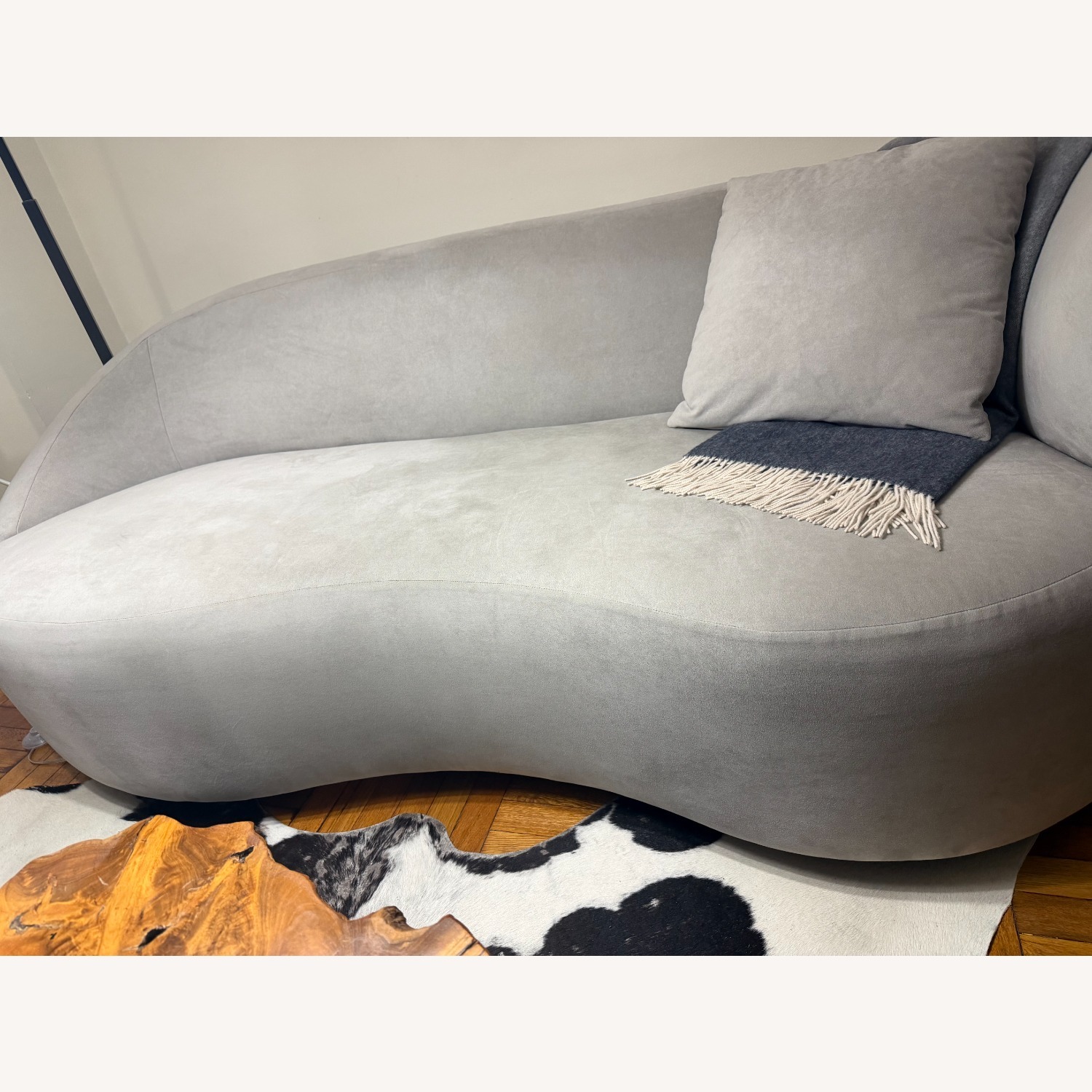 Kravet Pompidou Sofa - image-4