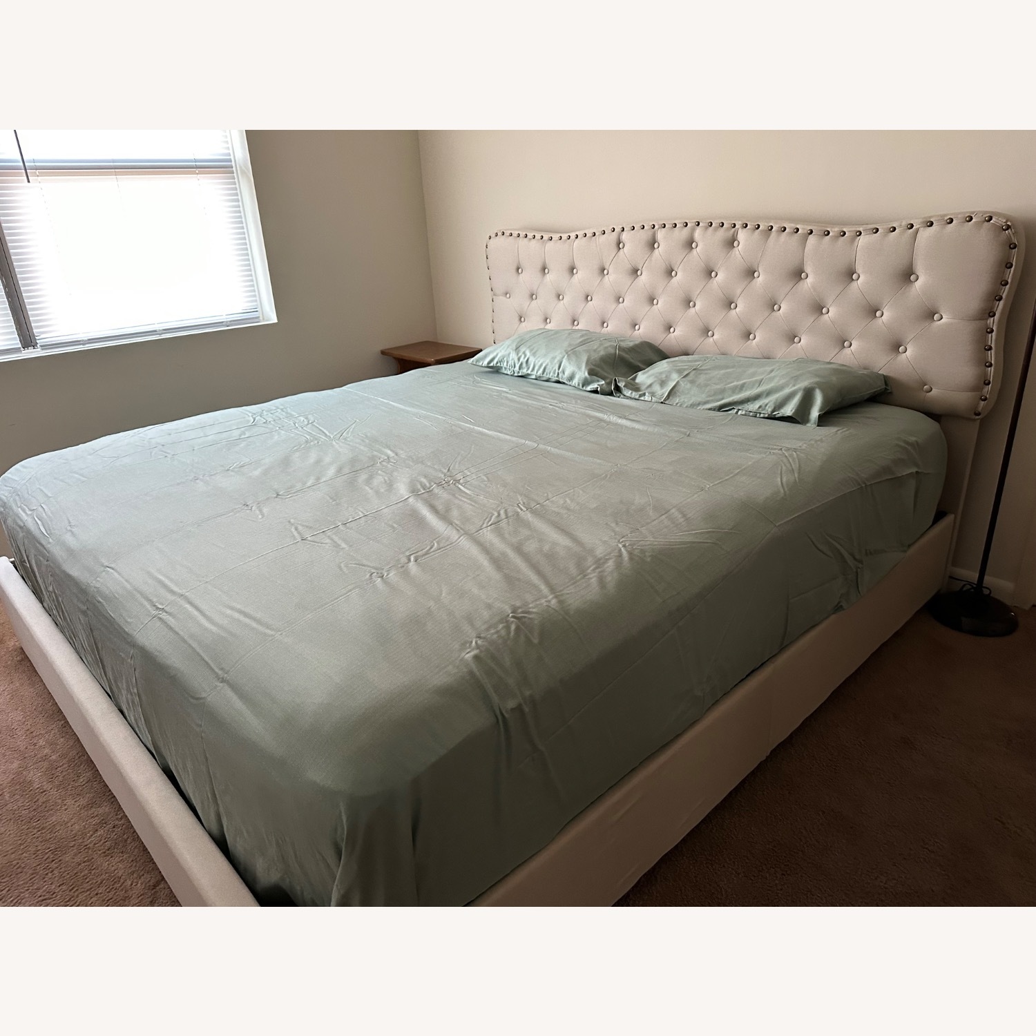 Bob's Discount Furniture White King Bed - image-2