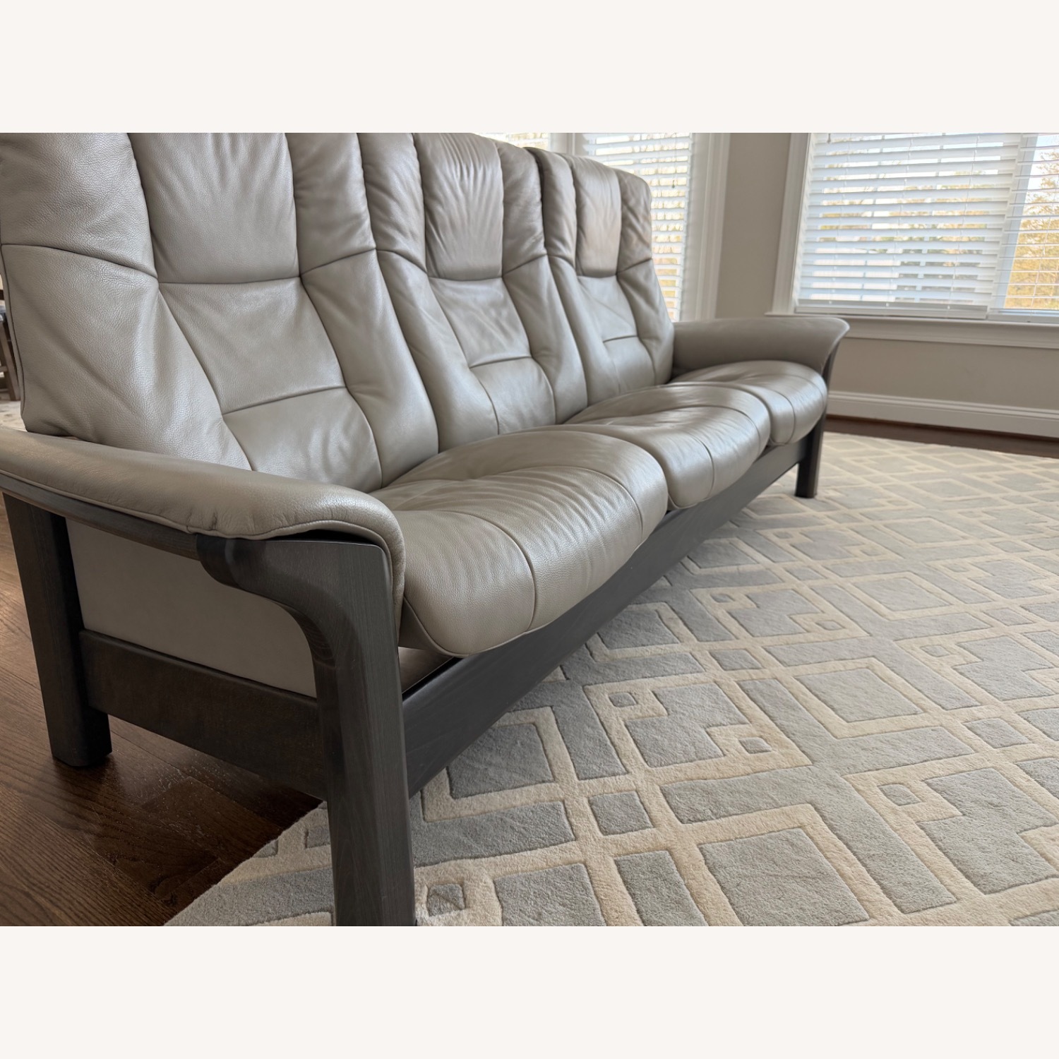Stressless Buckingham Light Gray Leather Sofa - image-6