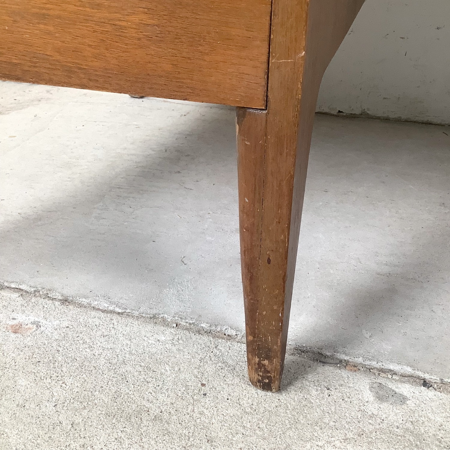 Mid-Century Writing Desk by John Van Koert Drexel - image-9