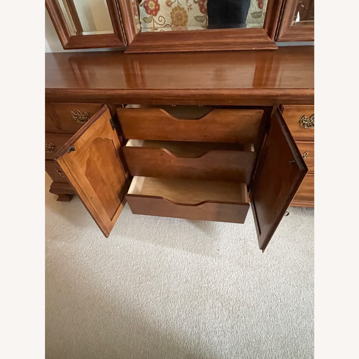 Thomasville Furniture Industries Dresser - image-2