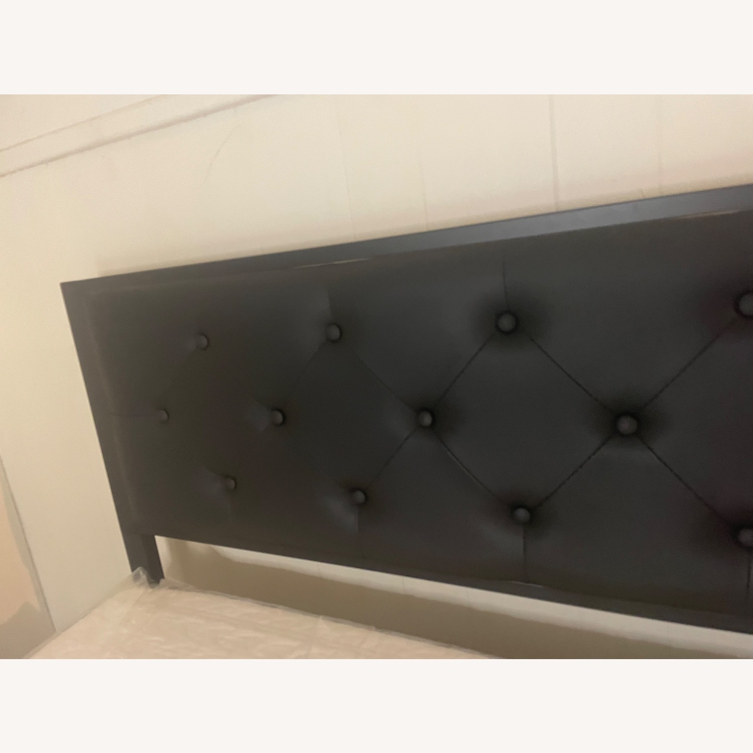 Amazon Dark Brown Queen Bed - image-4