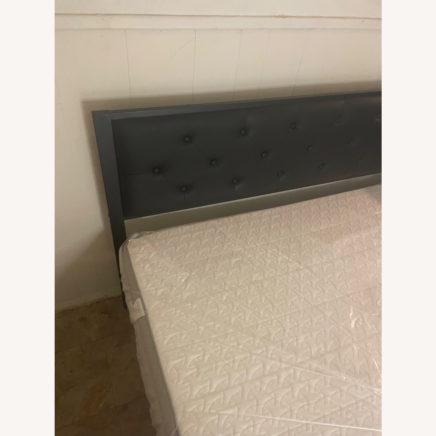 Amazon Dark Brown Queen Bed - image-1