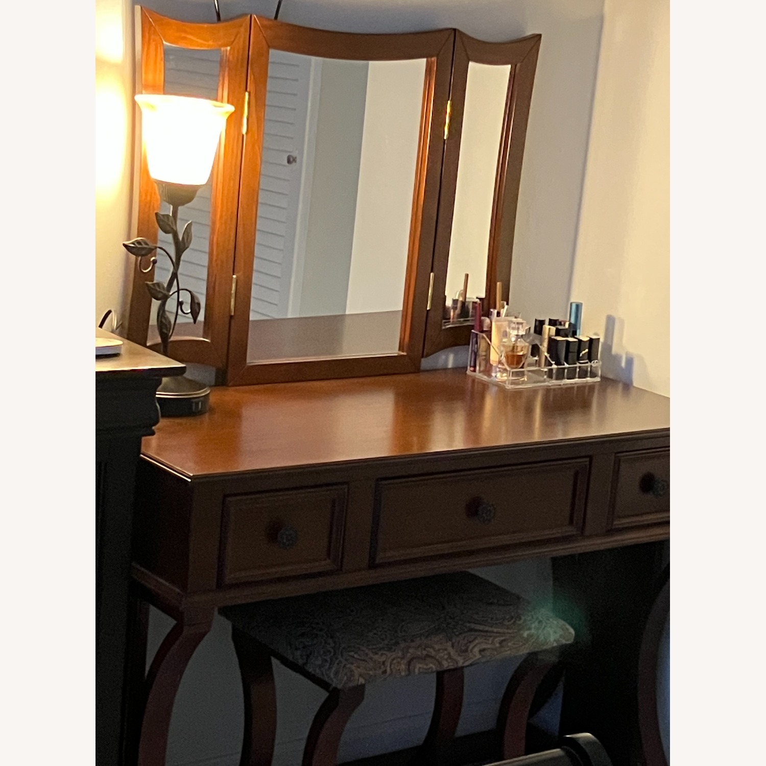 City Furniture Dresser - image-2