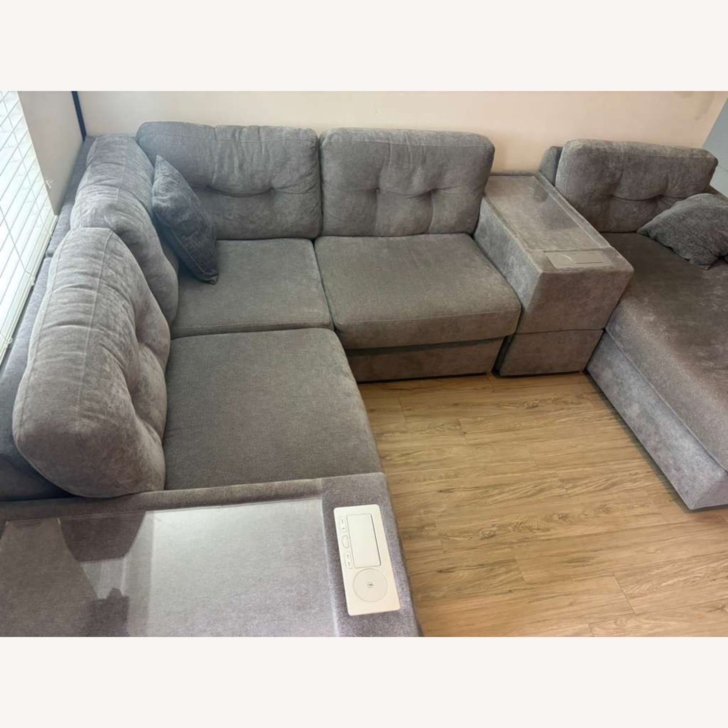 USM Modular One Sectional  - image-4