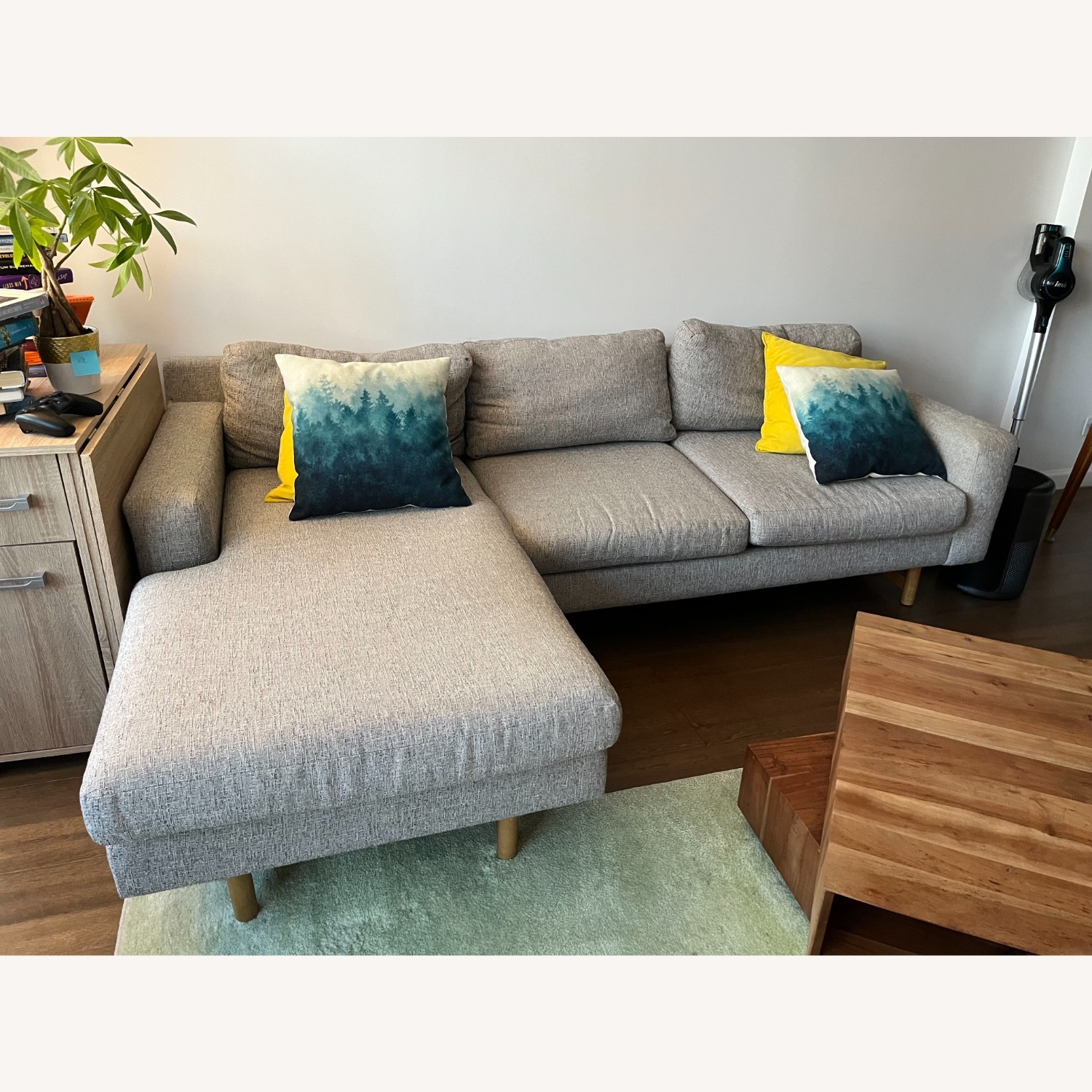 West Elm Eddy 3 Seater Flip Sectional - image-1