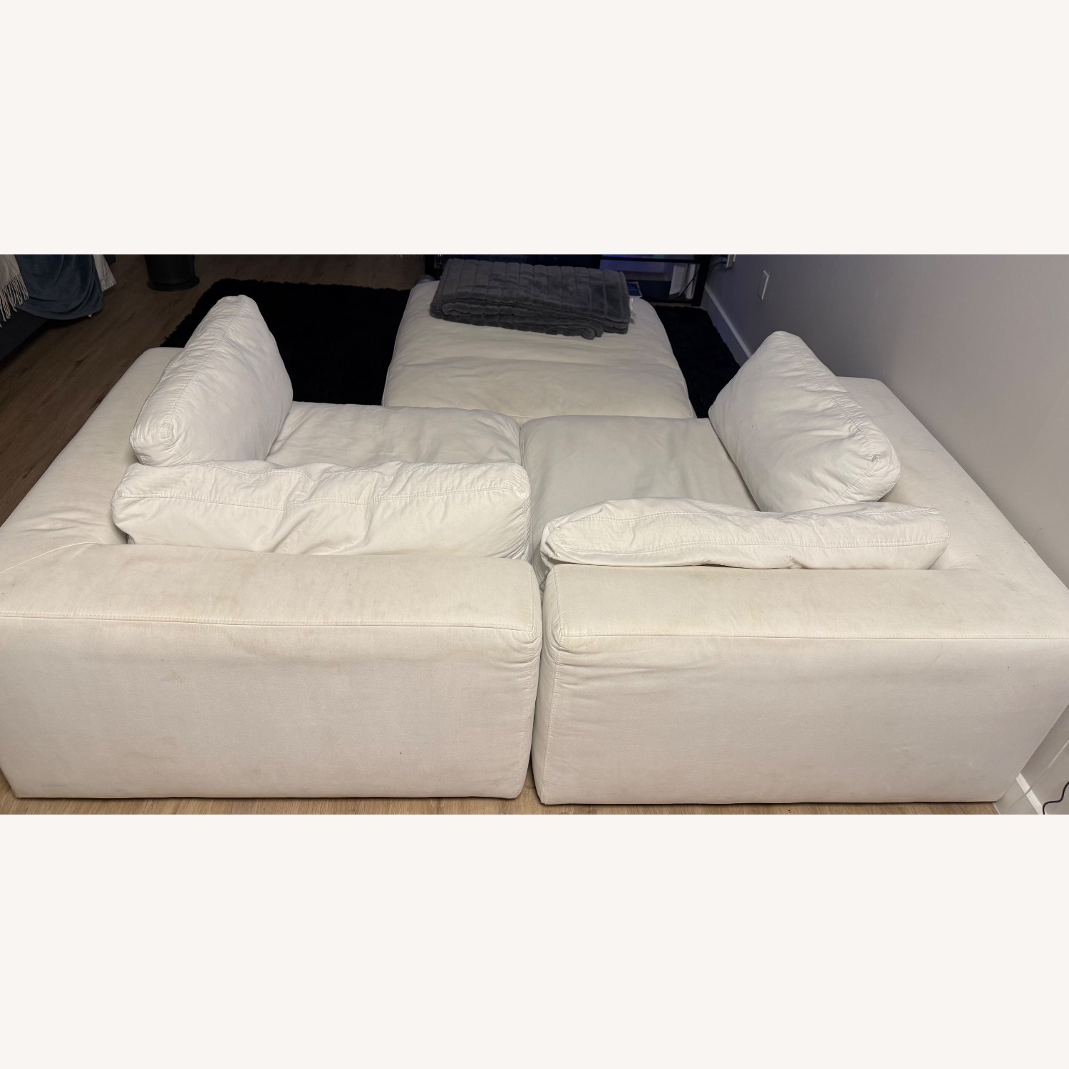 Modani White Fabric 3+ Piece Sectional - image-2