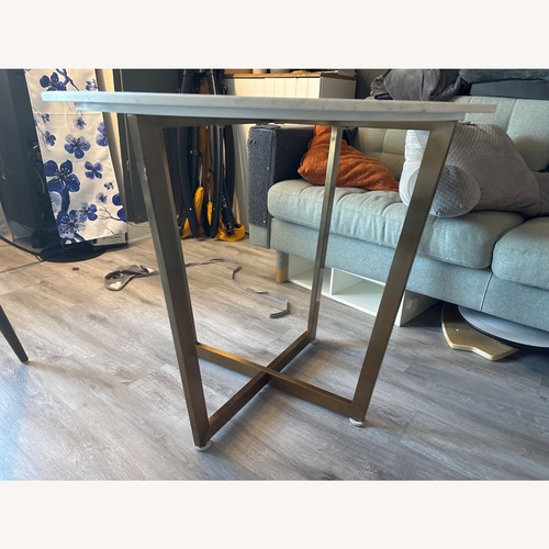 Used White Marble Dining Table for sale on AptDeco