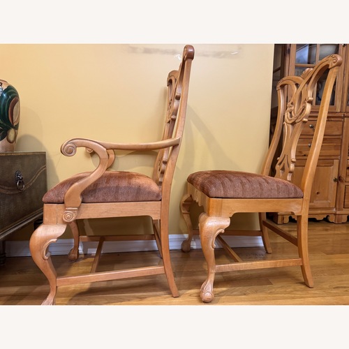 Used Thomasville Furniture Industries Dining Chairs for sale on AptDeco