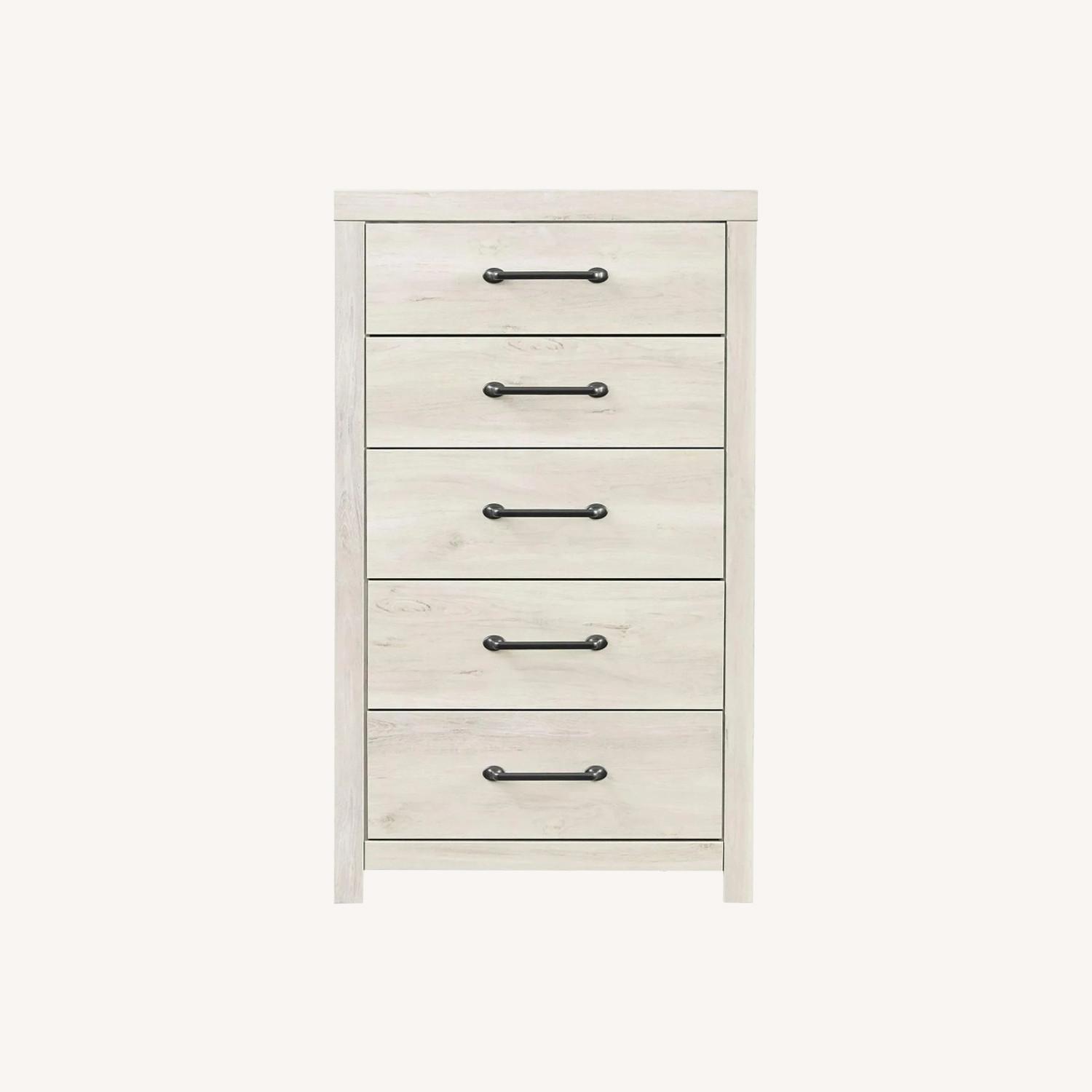 Ashley Furniture Luna Dresser - image-0
