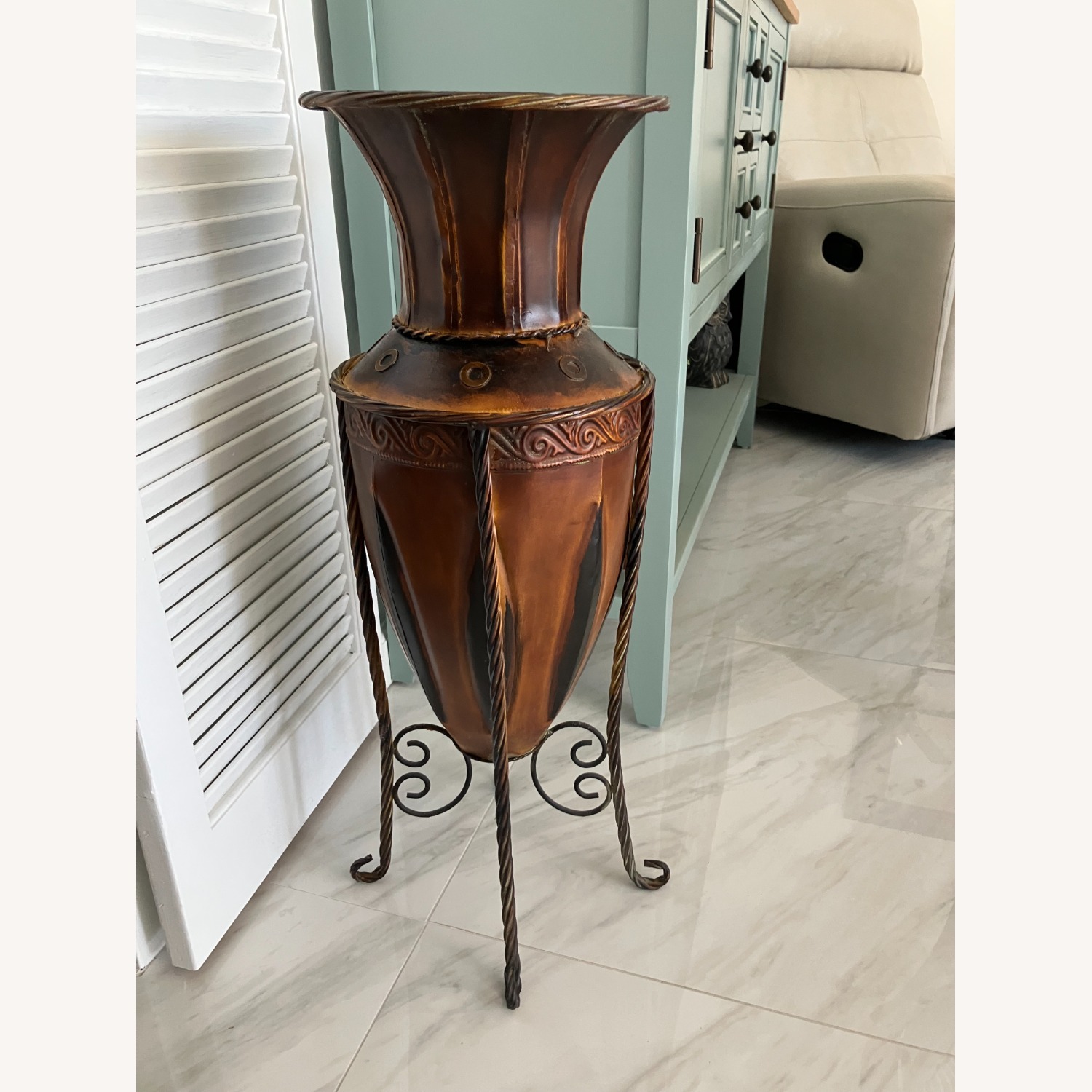 Amphora for Plants - image-1