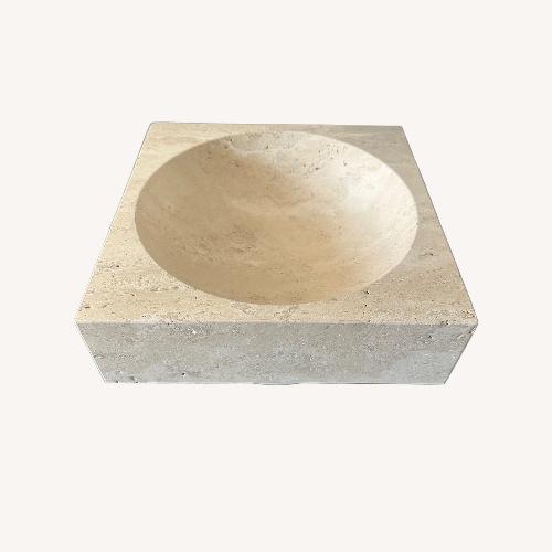 Used Hew Centrepiece for sale on AptDeco