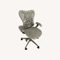 Herman Miller Mirra Chair, Light Gray