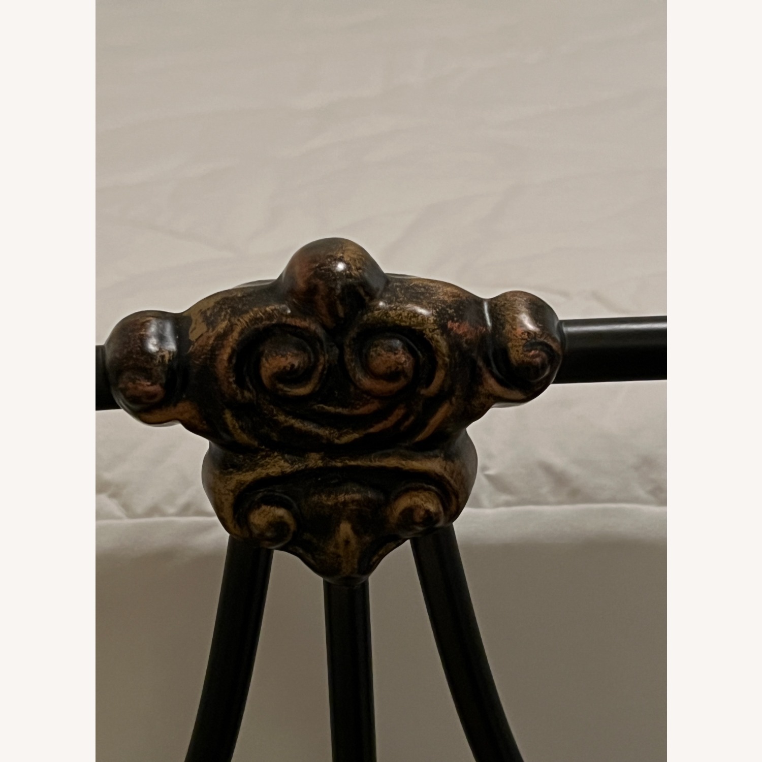 Lady Jane Queen Iron Bed - image-4