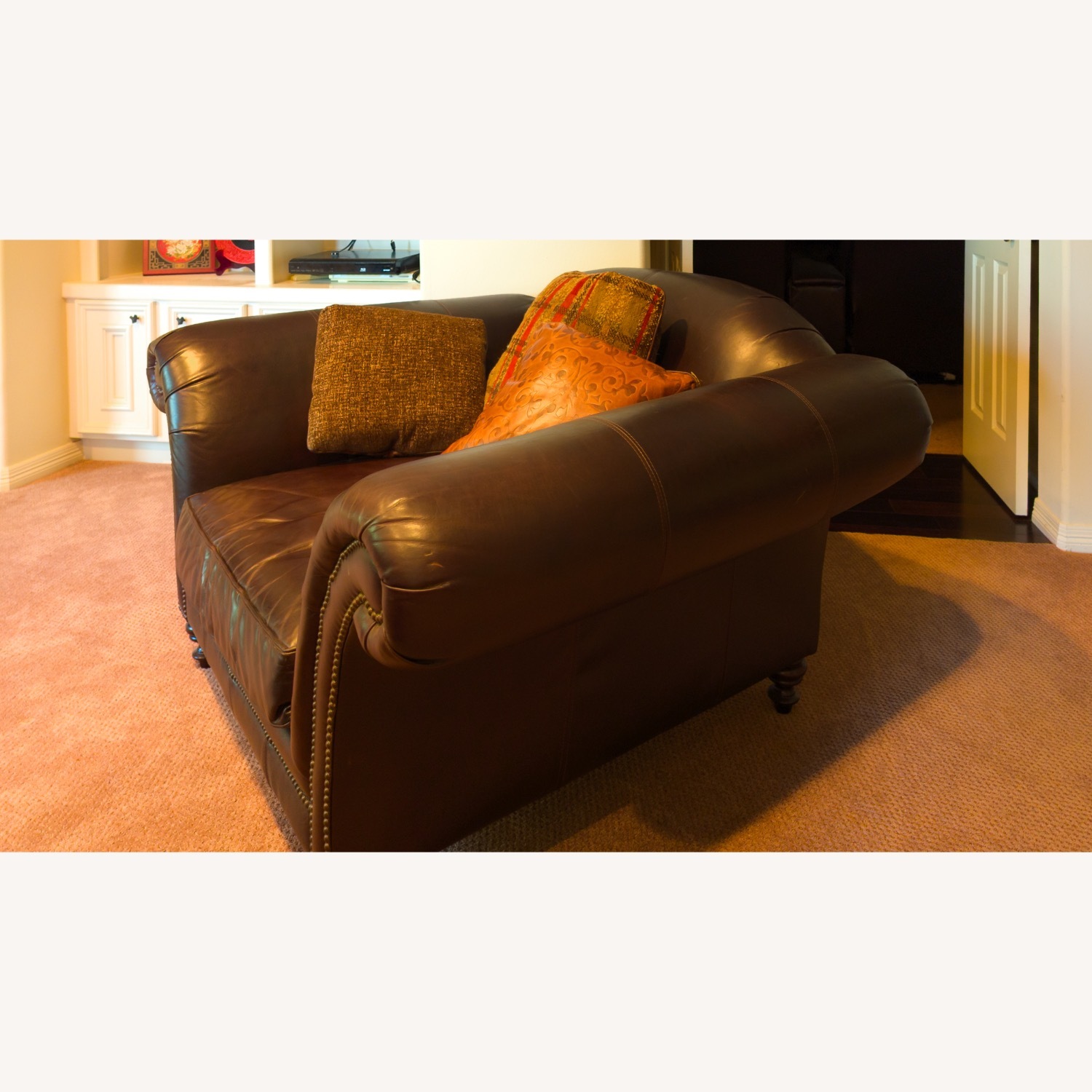 Bernhardt Design Sofa - image-2