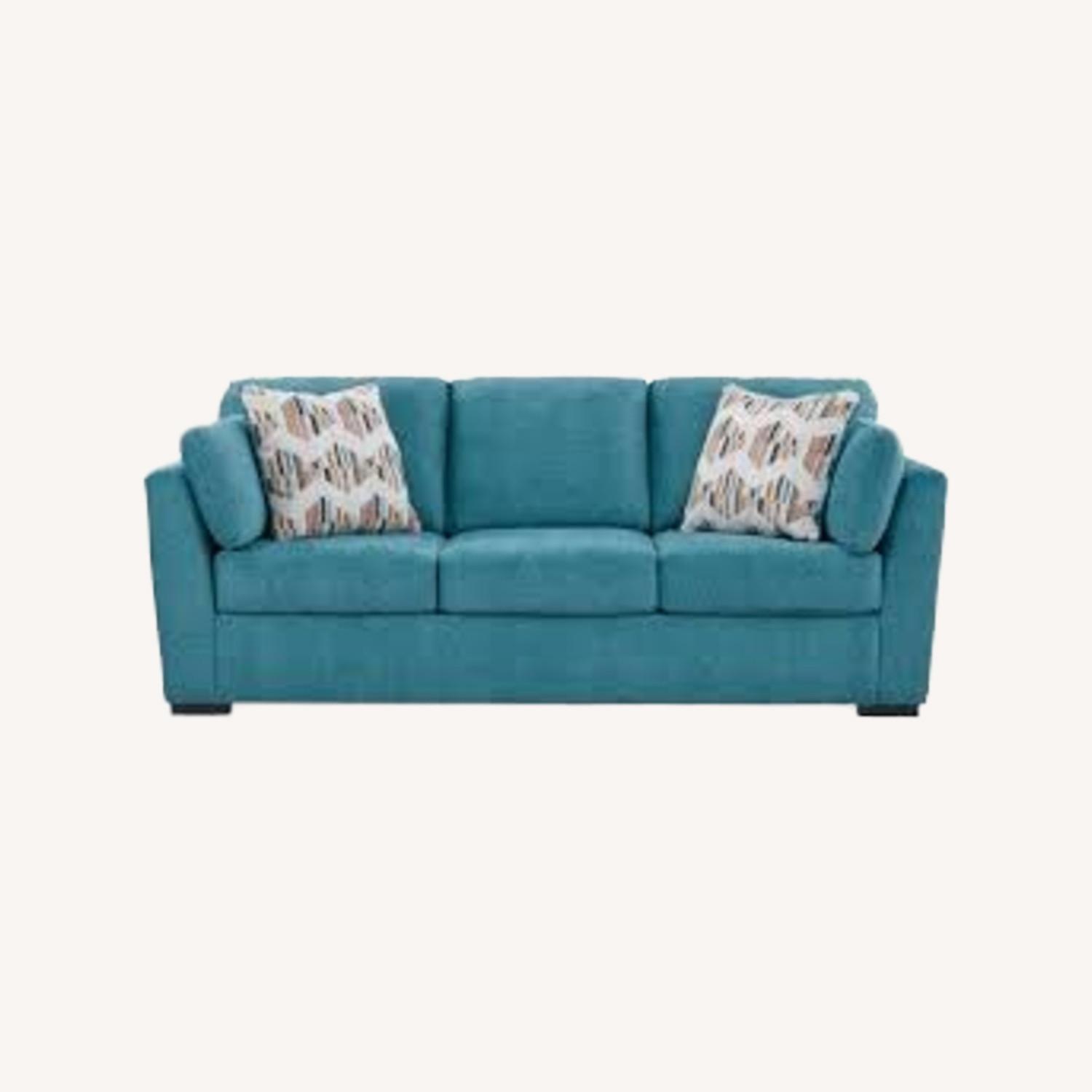 Ashley Furniture Keerwick Green Fabric 2 Seater Sofa - image-0