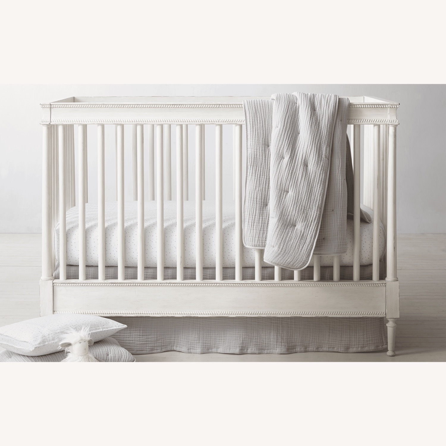 Restoration Hardware Baby & Child Airin Crib - image-4