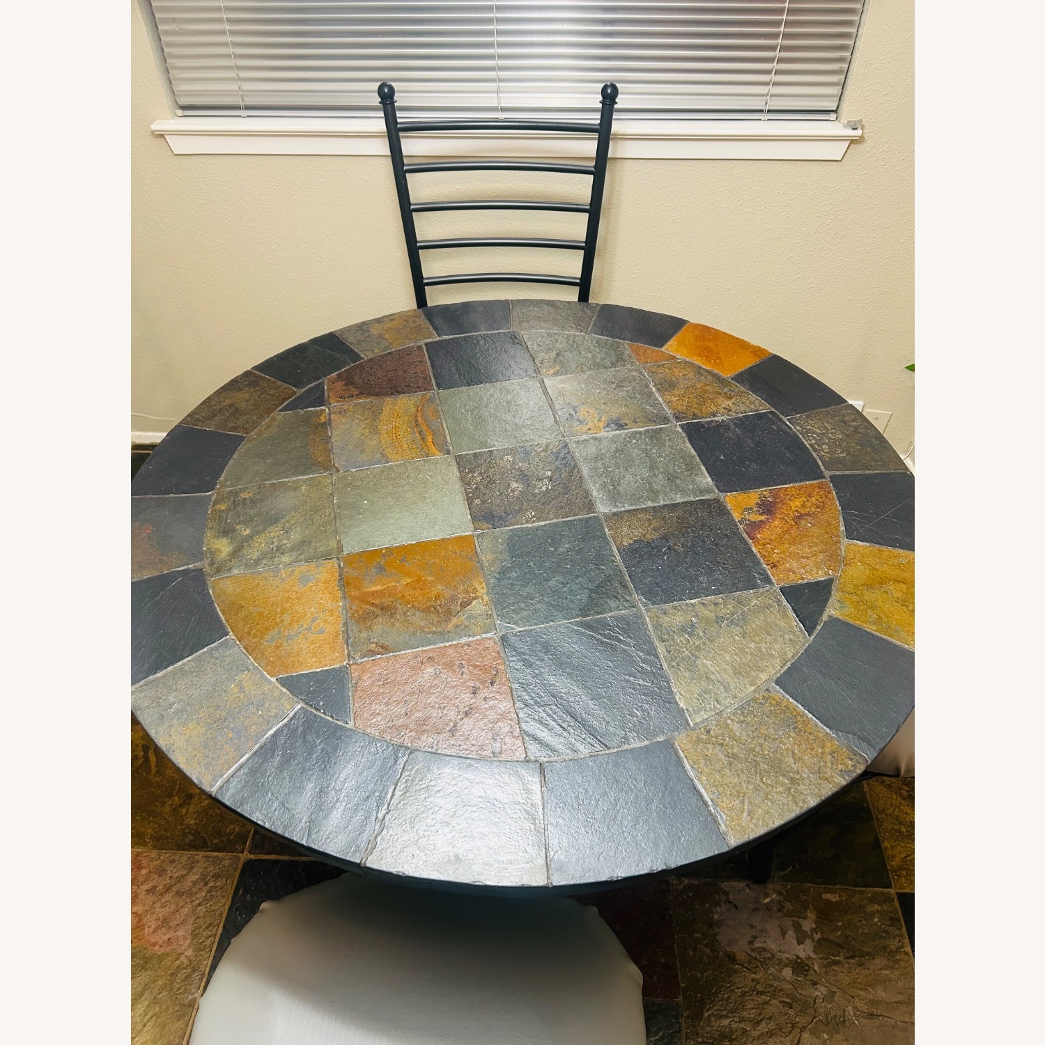 Dining Standard Round Table  - image-2