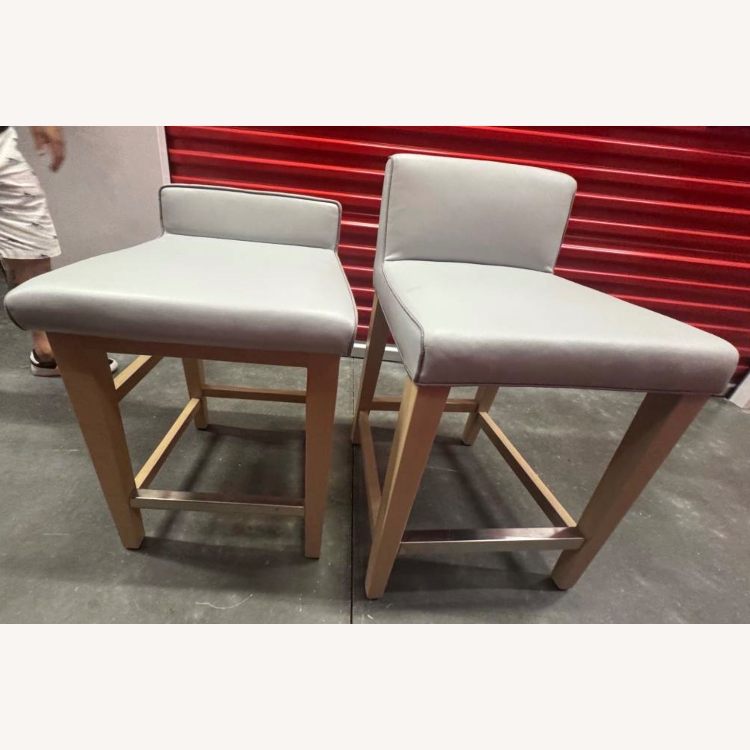 American Furniture Classic Light Gray Leather Office Chairs - image-9