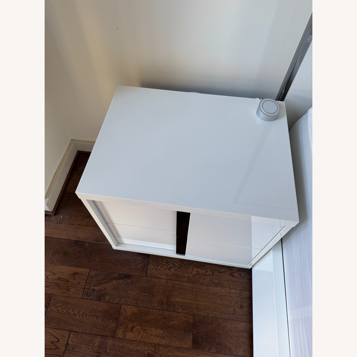 J&M Furniture Modern White Nightstands 2 - image-2