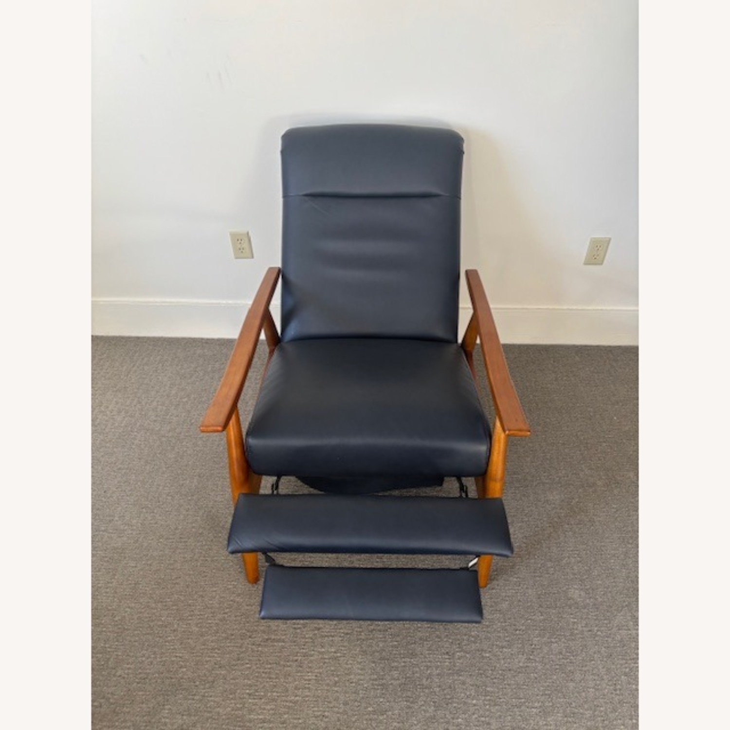 Blue Recliner - image-4