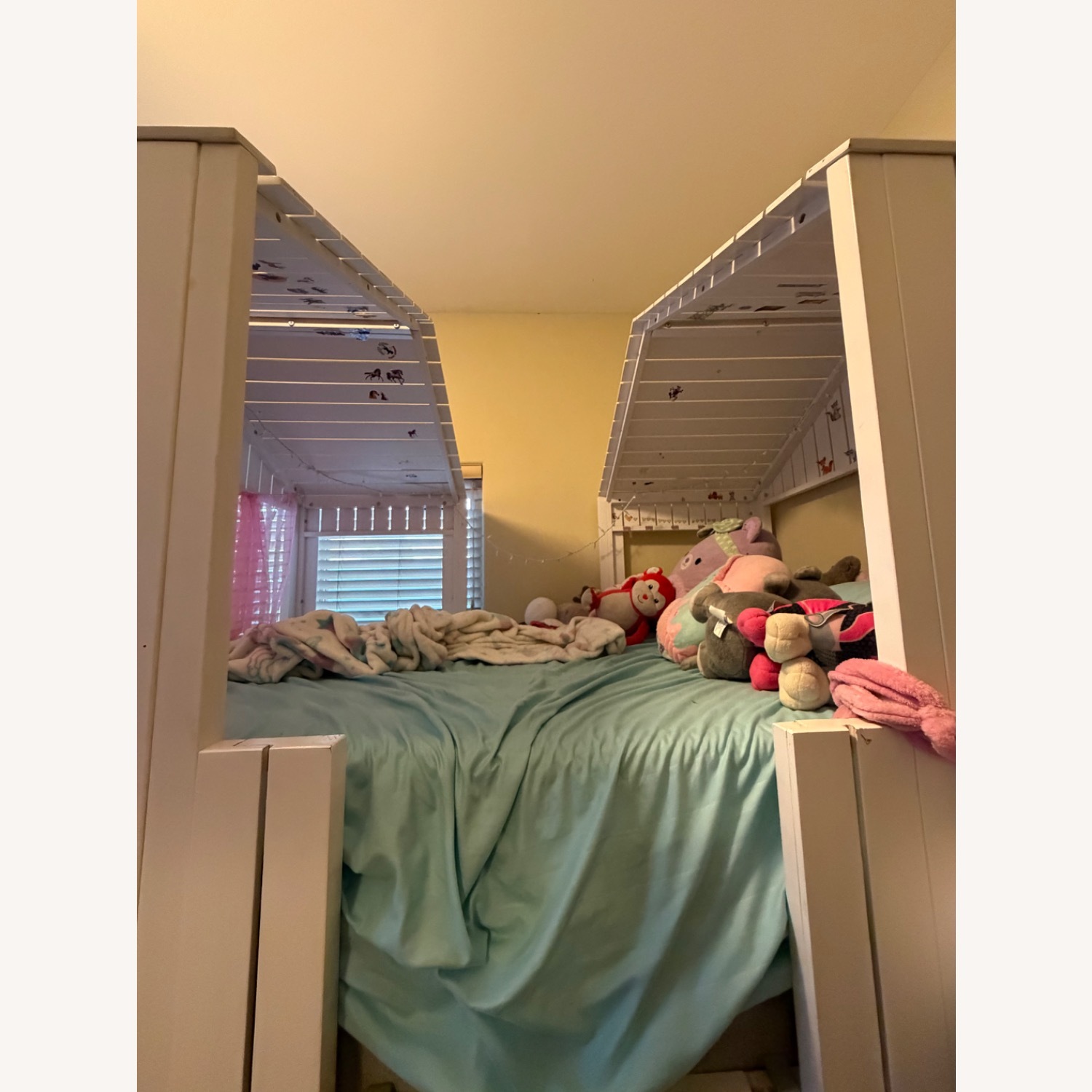 White Wood Twin Bed - image-2