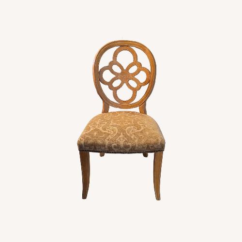 Used 4 Dining Chairs for sale on AptDeco