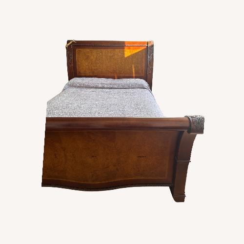 Used Queen Bed for sale on AptDeco