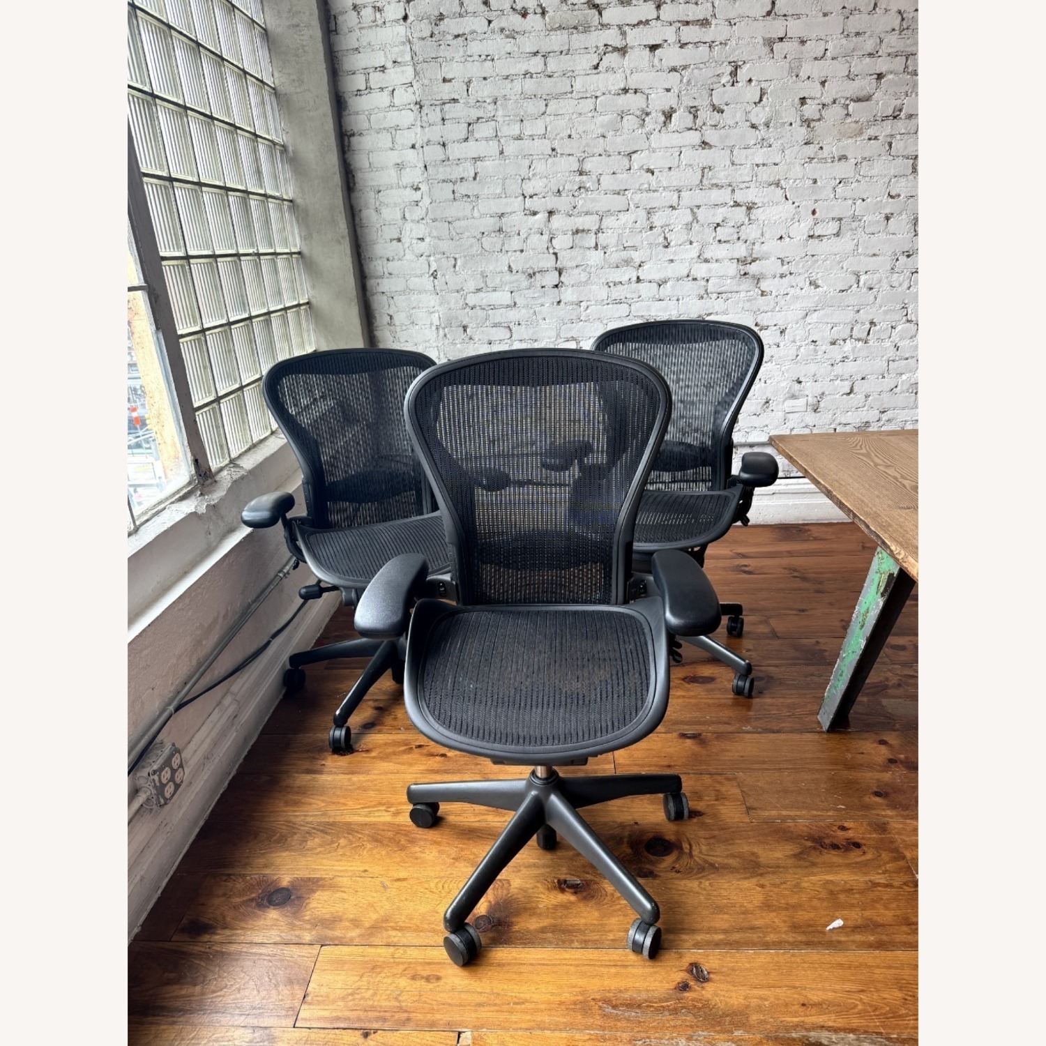  Herman Miller Aeron Office Chair  - image-3