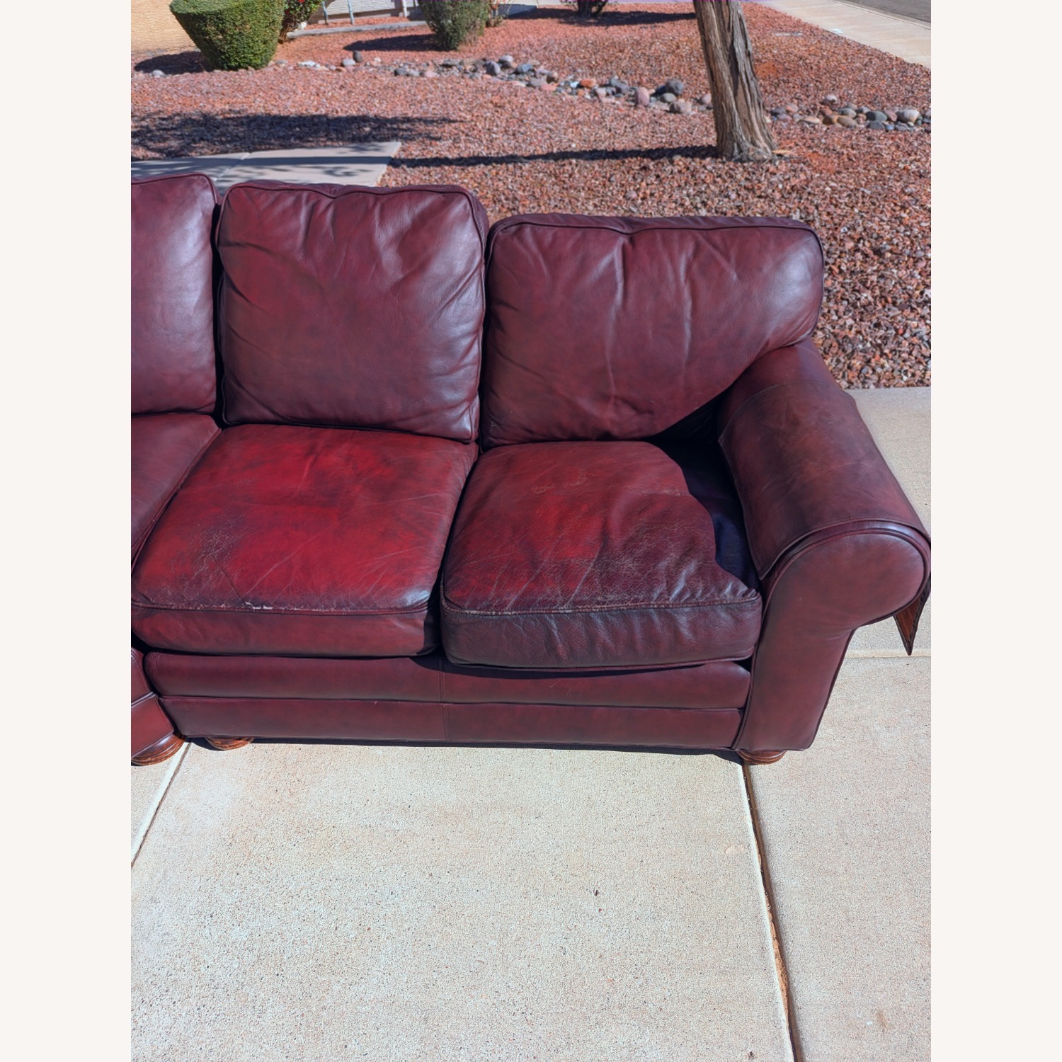 Vintage/Antique Red 3+ Piece Sectional - image-6