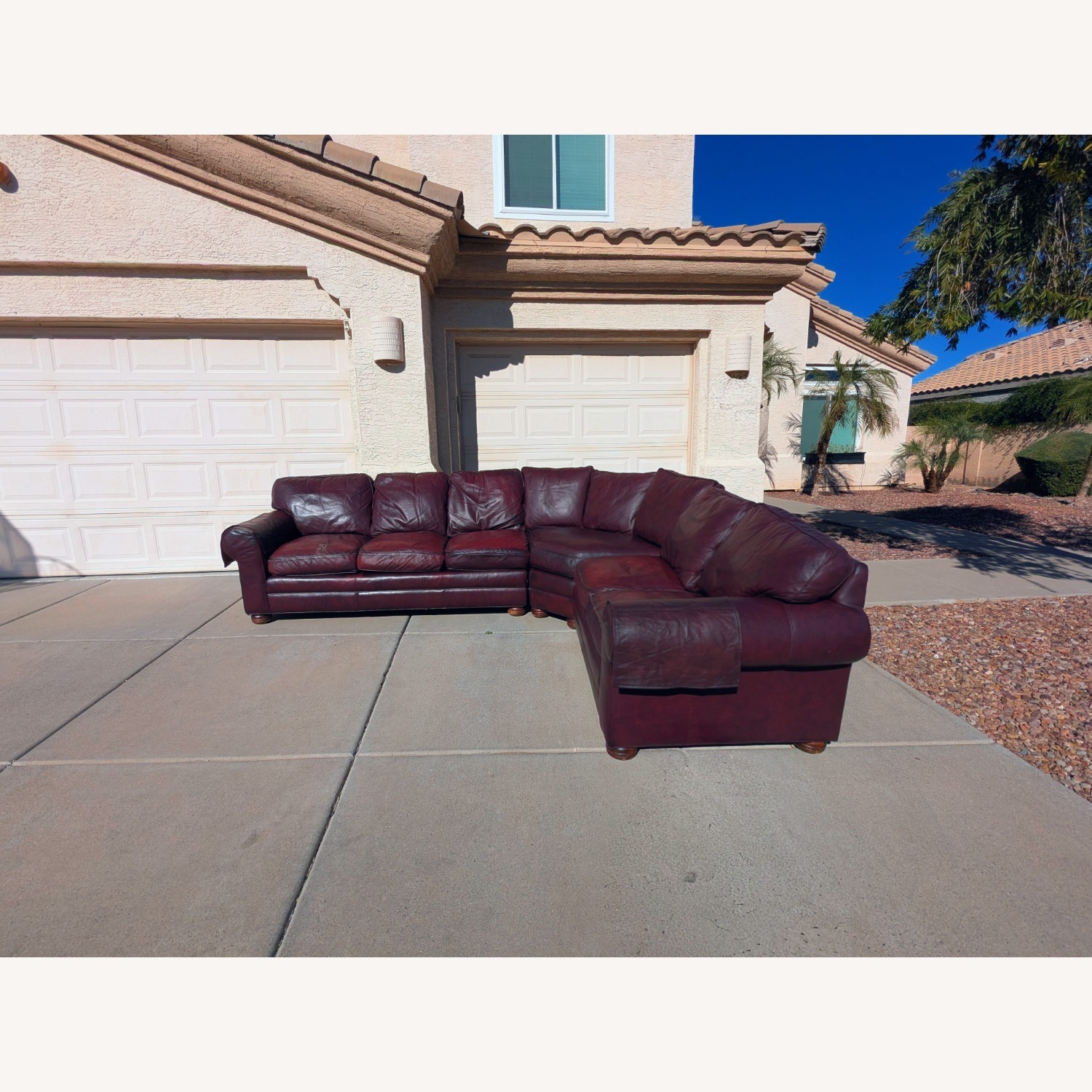 Vintage/Antique Red 3+ Piece Sectional - image-1