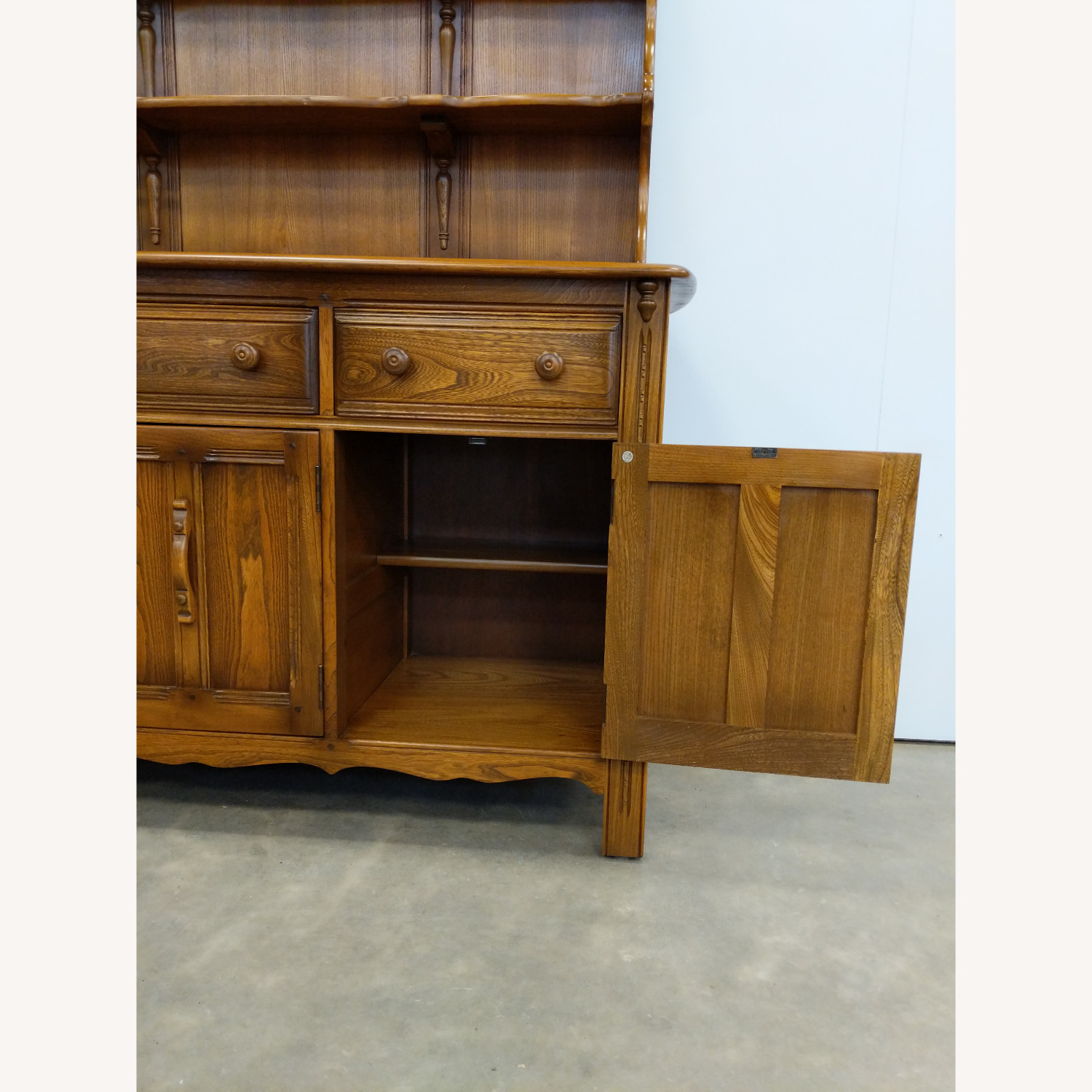Vintage Sideboard / Hutch by Ercol - image-3