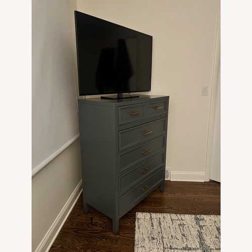 Used Vintage Dresser from 1940 for sale on AptDeco