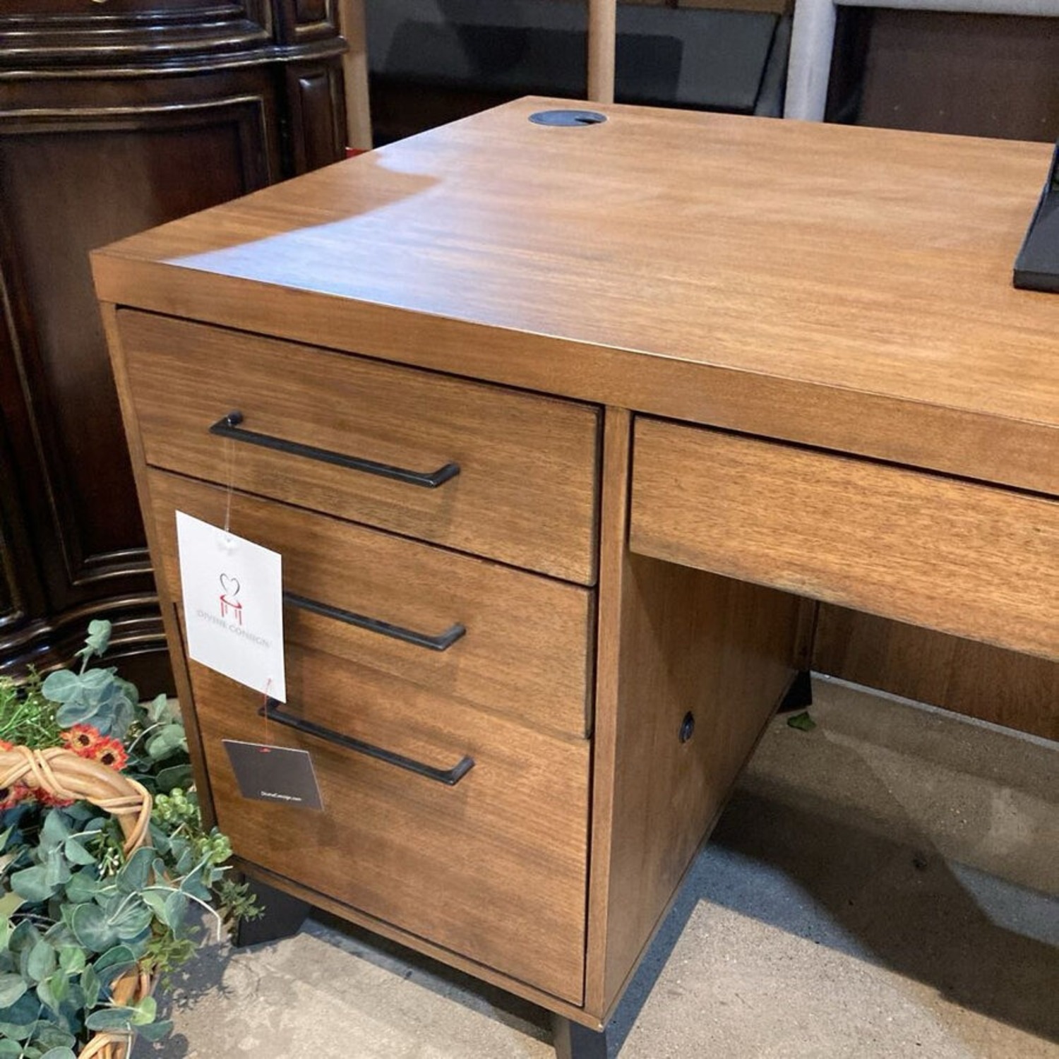 Avery Double Pedestal Executive Desk - image-3