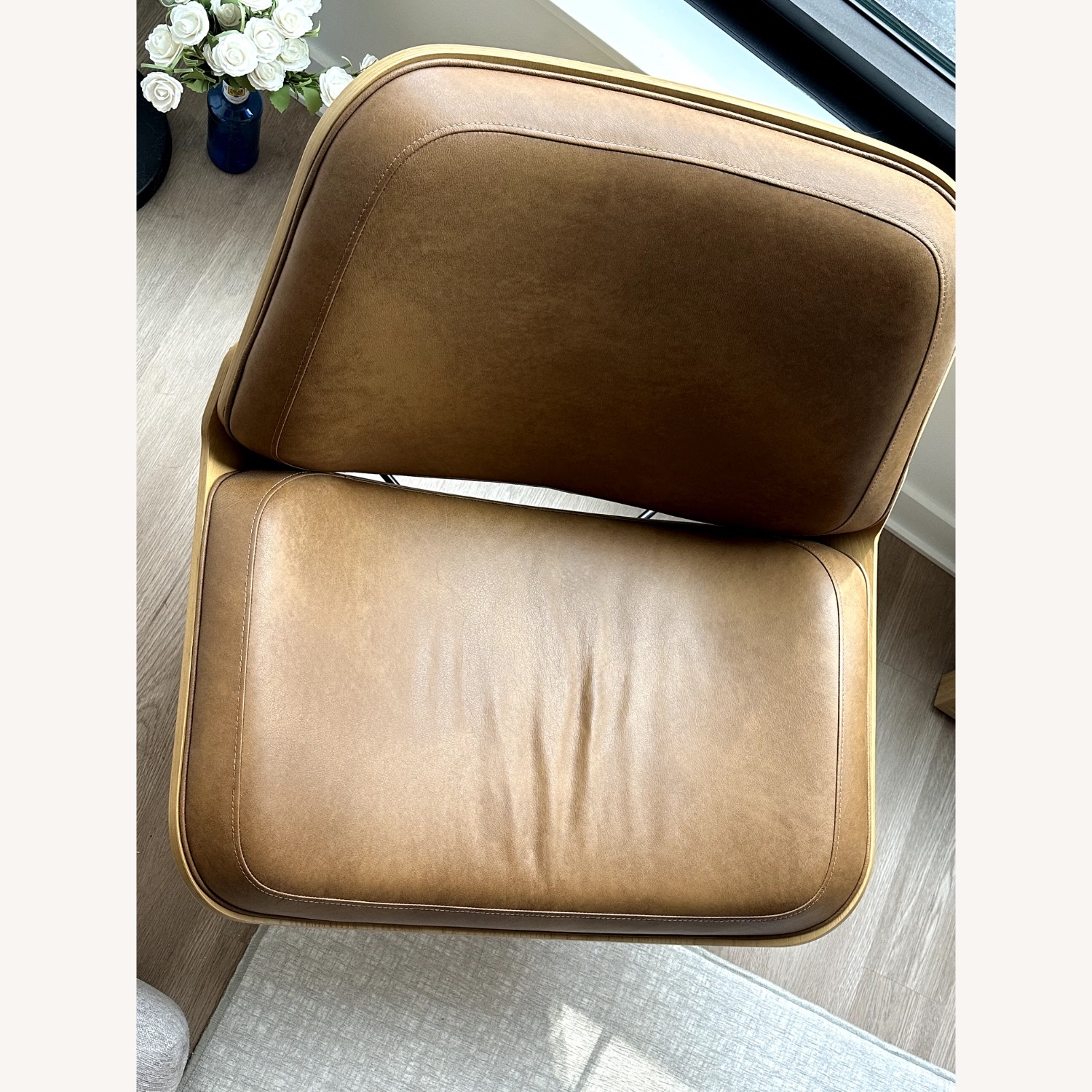 Vesper Leather Lounge Chair - image-4