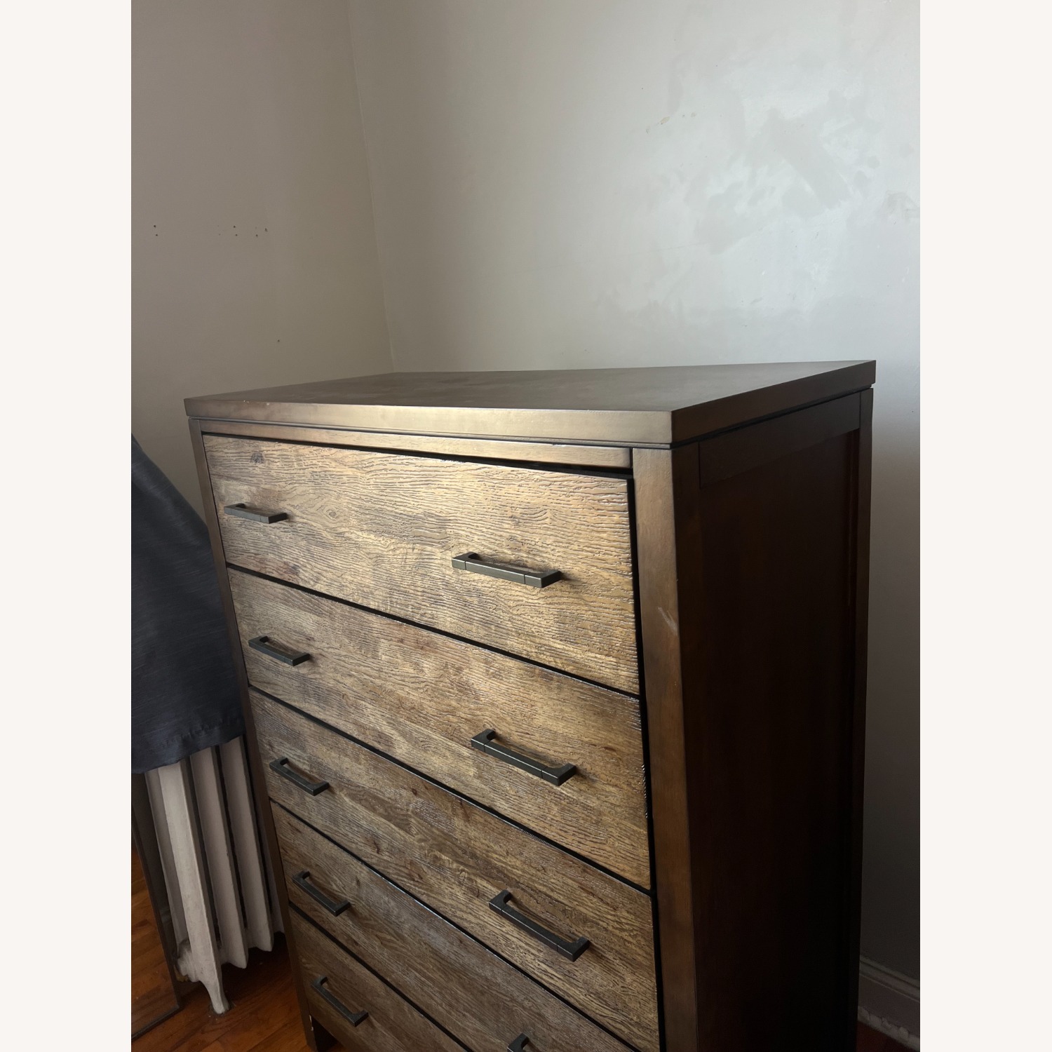 Raymour & Flanigan Larkspur Dark Brown Wood Chest - image-4